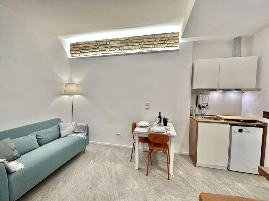 Apartment Monolatino Rom